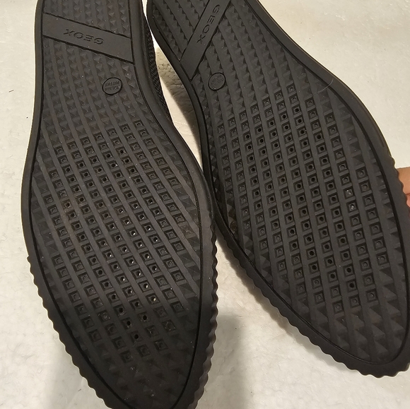 Geox Leather With Metal Cap Toe - Picture 6 of 10